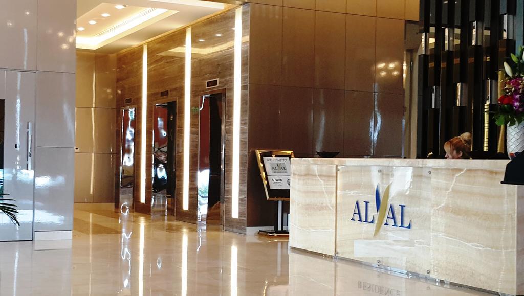 Royal Ambassador - Al Yal Suites Manáma Exteriér fotografie